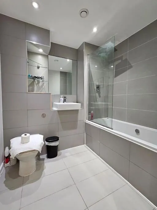 Flash Sale Brighton Train Station 2 Bedroom Flat Bn17Fle59 Apartment